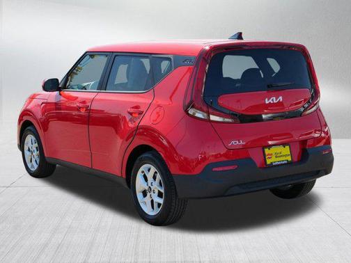 2022 Kia Soul LX