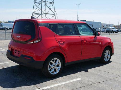 2022 Kia Soul LX