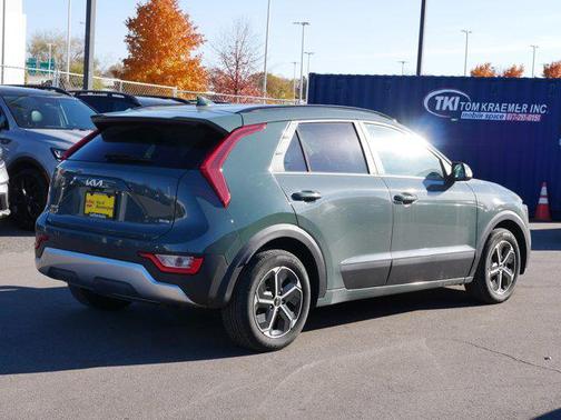 2023 Kia Niro EX
