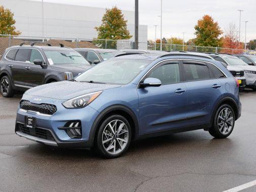 2022 Kia Niro Touring SE
