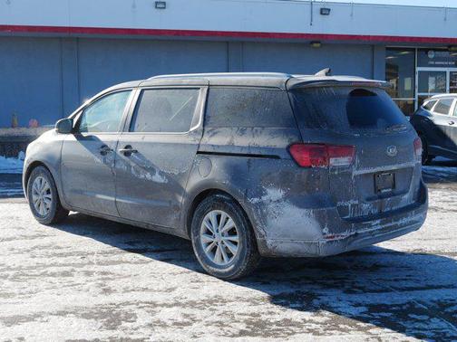 2017 Kia Sedona LX
