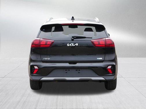 2022 Kia Niro LXS