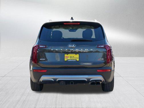 2020 Kia Telluride S