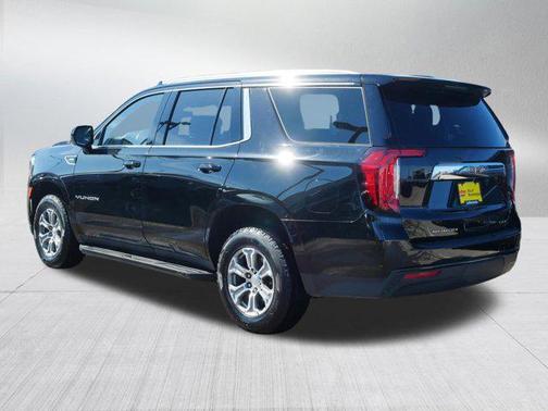 Onyx Black 2022 GMC Yukon SLE