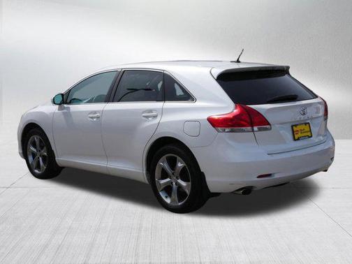 Blizzard Pearl 2012 Toyota Venza LE