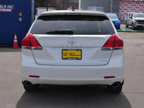 Blizzard Pearl 2012 Toyota Venza LE