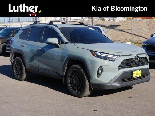 2022 Toyota RAV4 XLE Premium