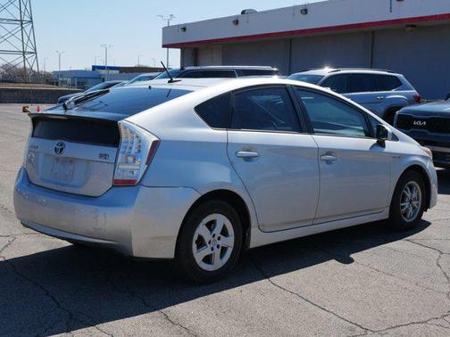 2010 Toyota Prius II