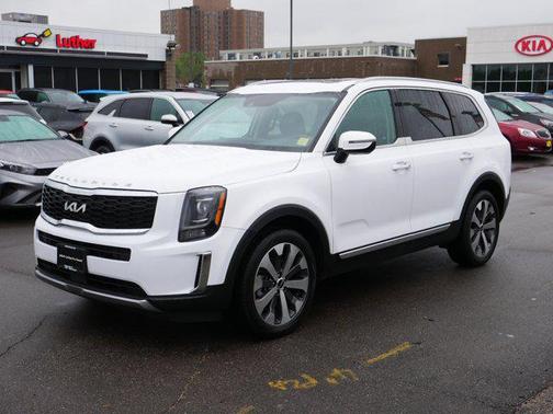 2022 Kia Telluride S
