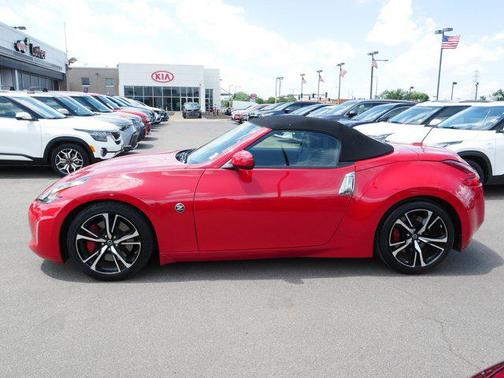 2018 Nissan 370Z Touring Sport