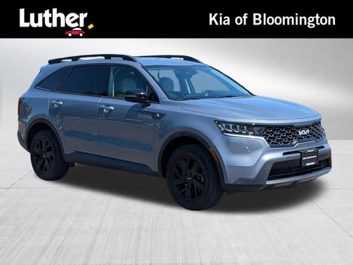Everlasting Silver 2023 Kia Sorento S