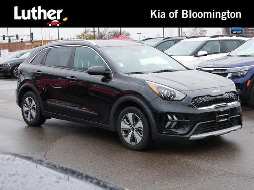 2022 Kia Niro LX