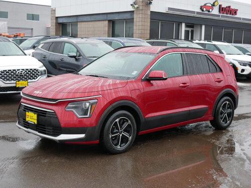 2023 Kia Niro Plug-In Hybrid EX