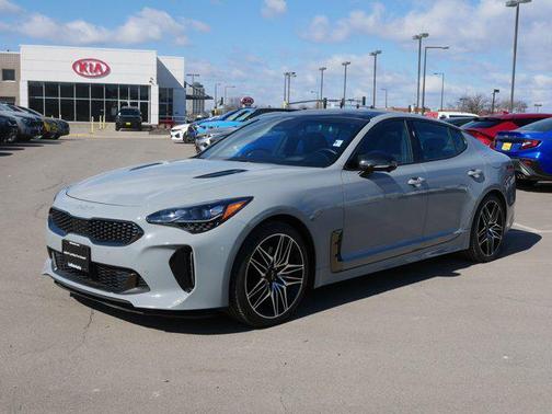 2023 Kia Stinger GT2