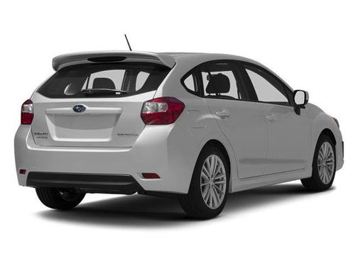 Ice Silver Metallic 2013 Subaru Impreza 2.0i Limited