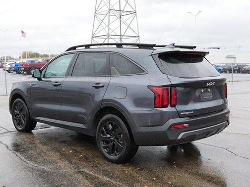2023 Kia Sorento S