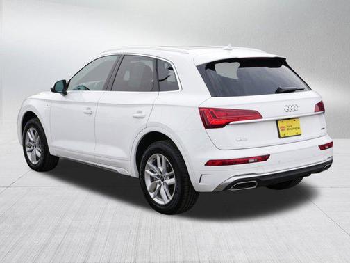2022 Audi Q5 45 S line Premium
