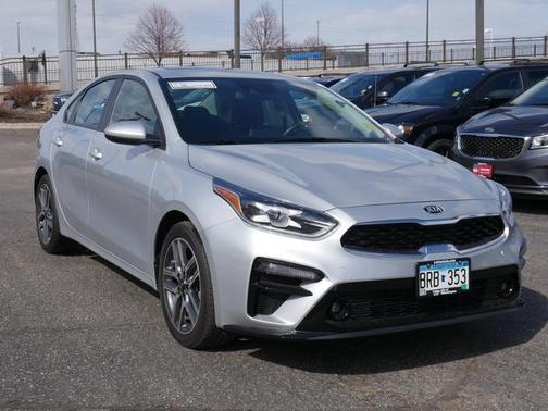 Silky Silver 2019 Kia Forte S