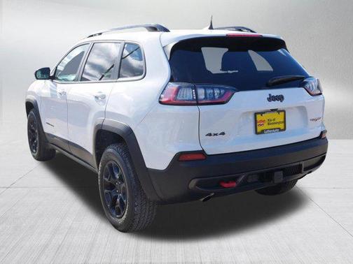 Bright White Clearcoat 2022 Jeep Cherokee Trailhawk