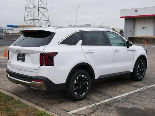 2024 Kia Sorento S