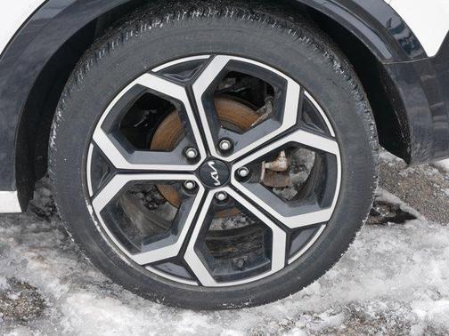 2023 Kia Niro Touring