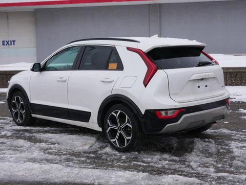 2023 Kia Niro Touring