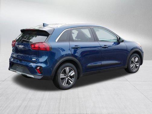2022 Kia Niro LXS