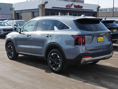2025 Kia Sorento S