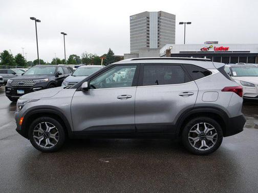 2023 Kia Seltos EX