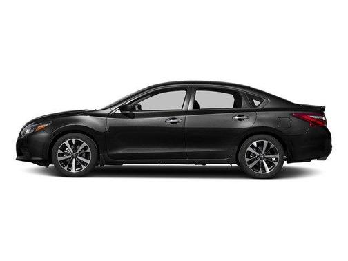 Super Black 2017 Nissan Altima 2.5 SR