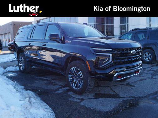 2025 Chevrolet Suburban 4WD Z71