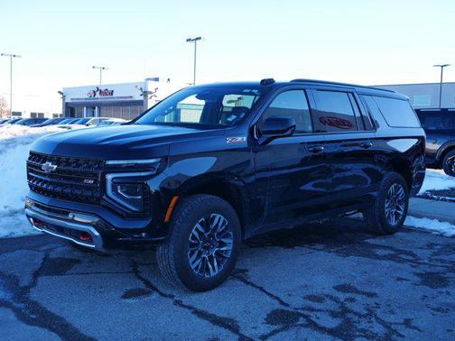 2025 Chevrolet Suburban 4WD Z71