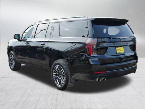 2025 Chevrolet Suburban 4WD Z71