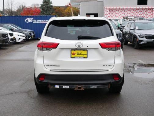 2017 Toyota Highlander XLE