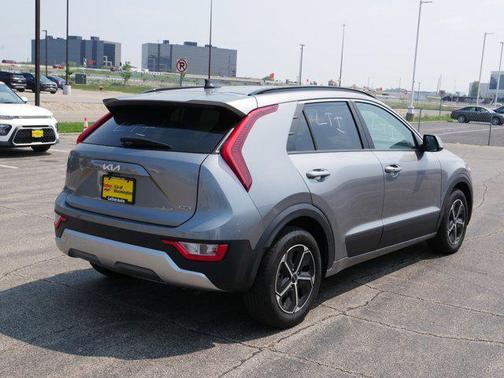 2024 Kia Niro Plug-In Hybrid EX