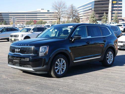 2022 Kia Telluride LX