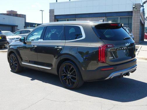 Dark Moss 2022 Kia Telluride SX