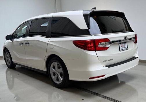 White Diamond Pearl 2018 Honda Odyssey EX