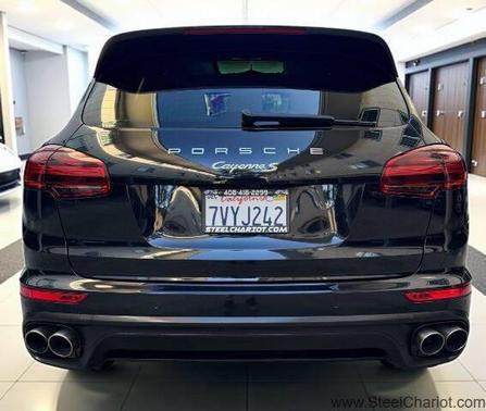 2017 Porsche Cayenne Platinum Edition