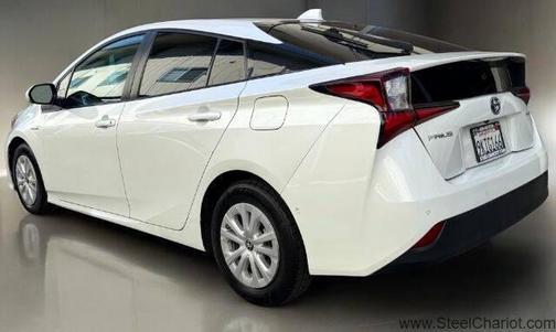 2022 Toyota Prius L