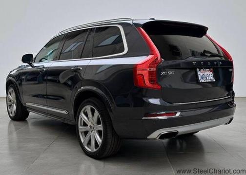 2017 Volvo XC90 Hybrid T8 Inscription