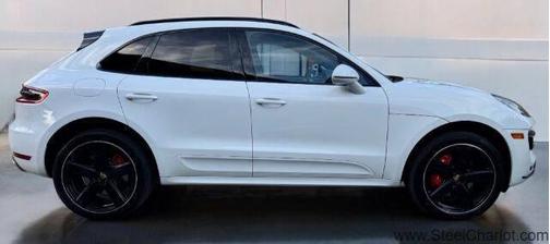 2017 Porsche Macan Turbo