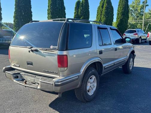 Light Pewter Metallic 1999 Chevrolet Blazer LS