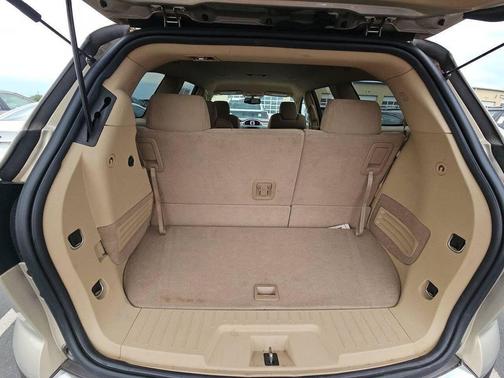 Gold Mist Metallic 2010 Buick Enclave CX