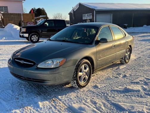 2002 Ford Taurus SES