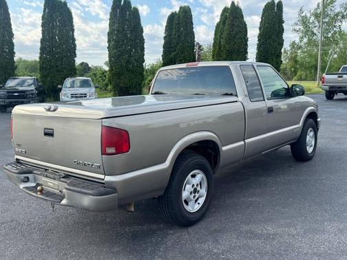 Light Pewter Metallic 2003 Chevrolet S-10 Base