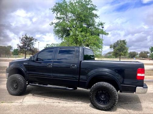 2006 Ford F-150 XLT SuperCrew