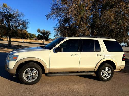 2010 Ford Explorer XLT