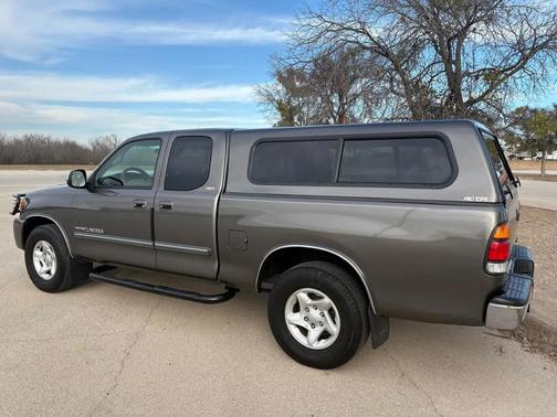 2004 Toyota Tundra SR5