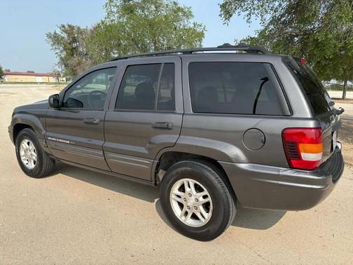 Charcoal 2004 Jeep Grand Cherokee Special Edition